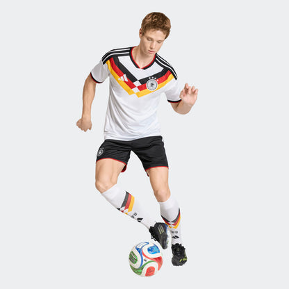Adidas DFB Duitsland Thuis Jersey WK 2026 Amerika Canada Mexico, wit met zwart-goud details, officiële voetbalshirt, Kickoff Antwerpen.voetbalshop