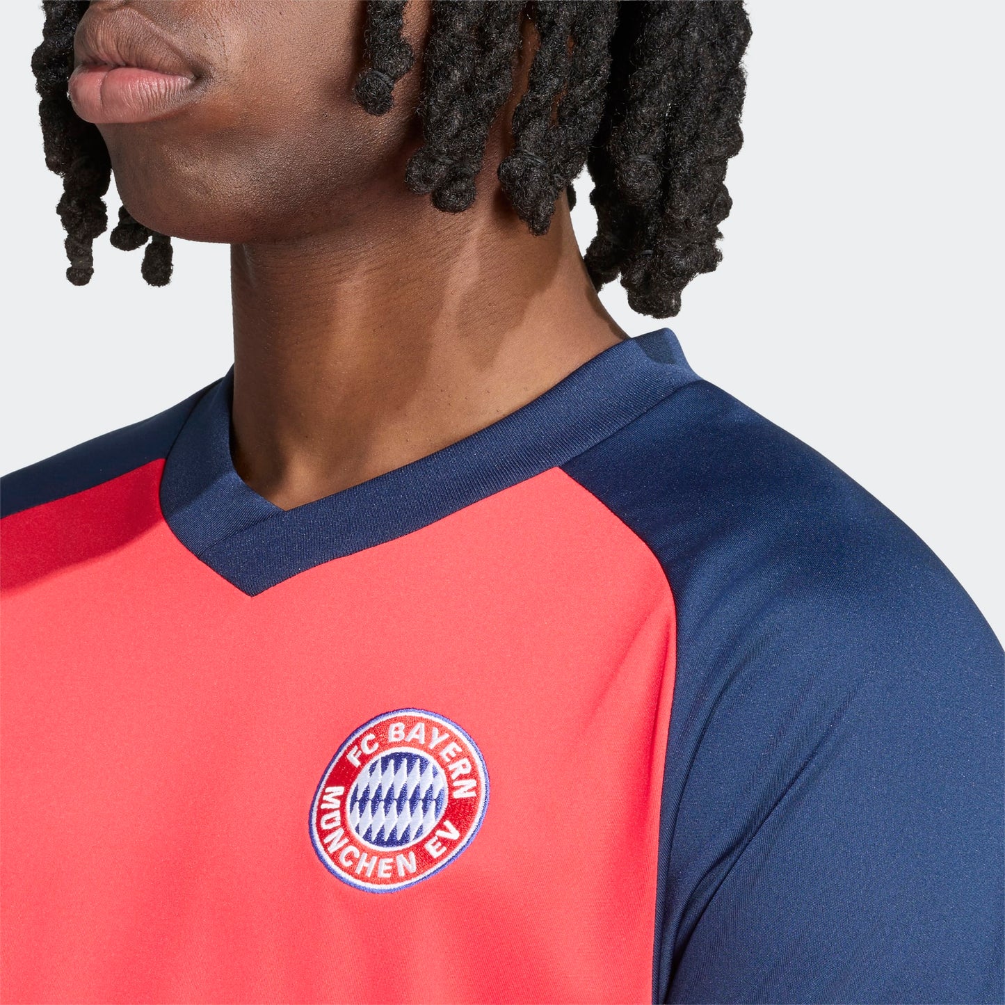 Adidas FC Bayern Munchen Away Pre Match Jersey 2026 2027 shirt Kickoff Antwerpen de voetbalshop van Antwerpen