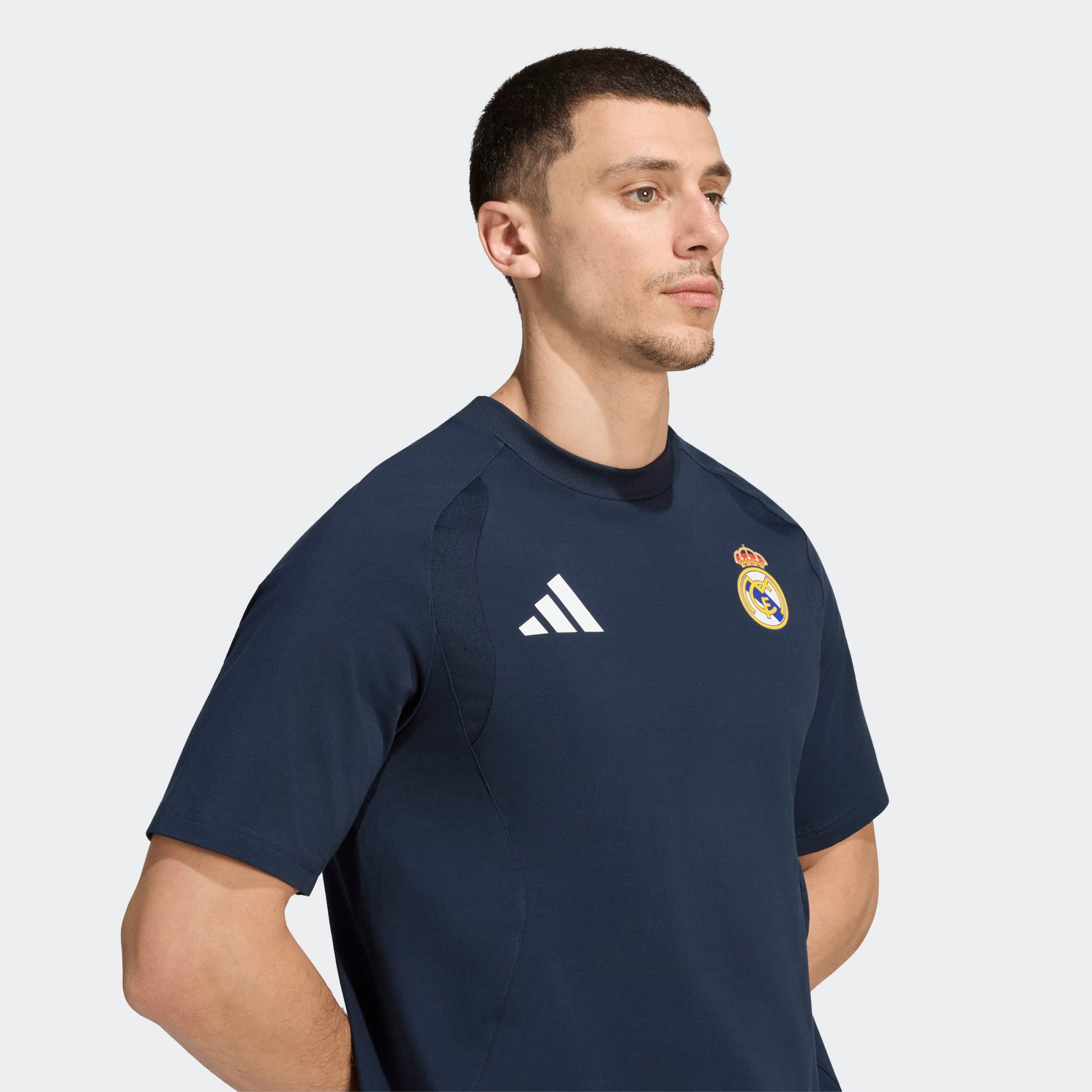 Adidas Real Madrid Tiro Travel Tee t shirt Kickoff Antwerpen de voetbalshop van Antwerpen
