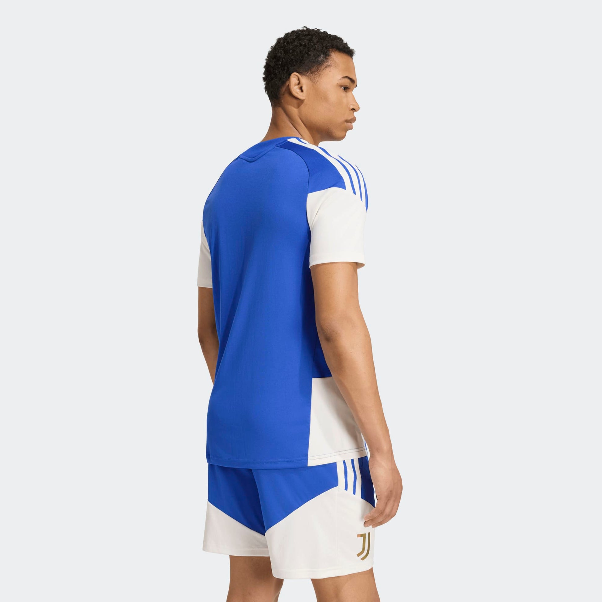 Adidas Juventus Training Jersey met Climacool technologie blauw wit heren trainingsshirt Kickoff Antwerpen de voetbalshop van Antwerpen