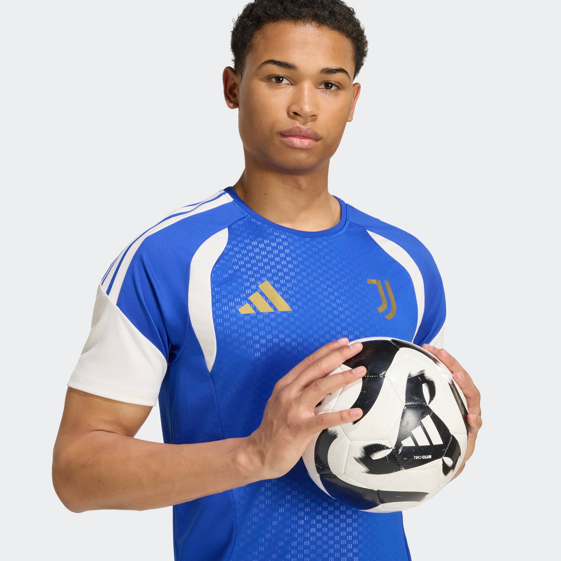 Adidas Juventus Training Jersey met Climacool technologie blauw wit heren trainingsshirt Kickoff Antwerpen de voetbalshop van Antwerpen