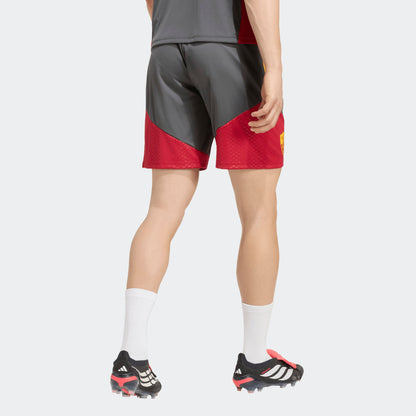 adidas AS Roma training short 2026 2027 heren verkrijgbaar bij Kickoff Antwerpen de voetbalshop van Antwerpen