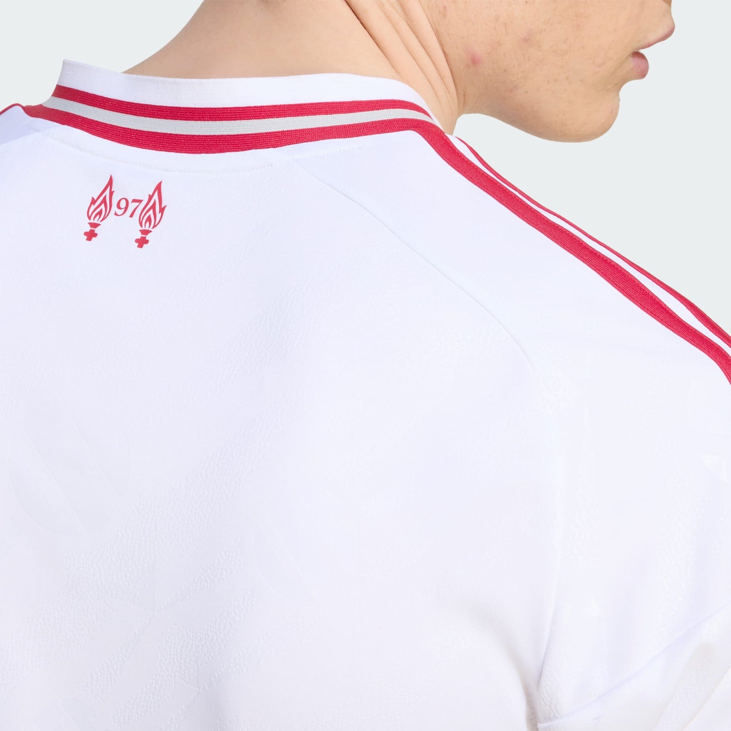 adidas-lfc-liverpool-away-shirt-jersey-2026-2027-wit kickoff antwerpen de voetbalshop van antwerpen