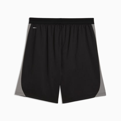 Puma Manchester City voetbaltrainingsshort 2026 2027 heren met clubdetails op model Kickoff Antwerpen