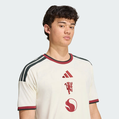 adidas Manchester United derde shirt 2026 2027 heren verkrijgbaar bij Kickoff Antwerpen de voetbalshop van Antwerpen