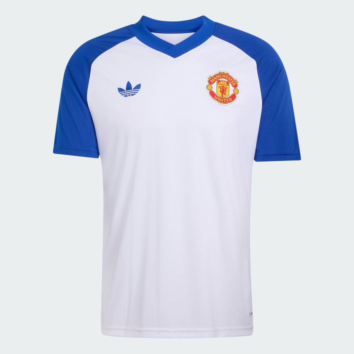 Adidas Manchester United uitvoetbalprematchshirt heren away pre match shirt met clubdetails op model Kickoff Antwerpen