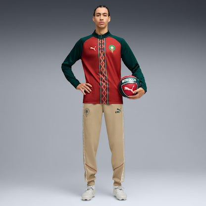 Puma FRMF Marokko Warm-Up 1/4 Zip Top WK 2026 trainingstop met officieel Marokkaans bondsembleem, verkrijgbaar bij Kickoff Antwerpen dé voetbalshop van stad.