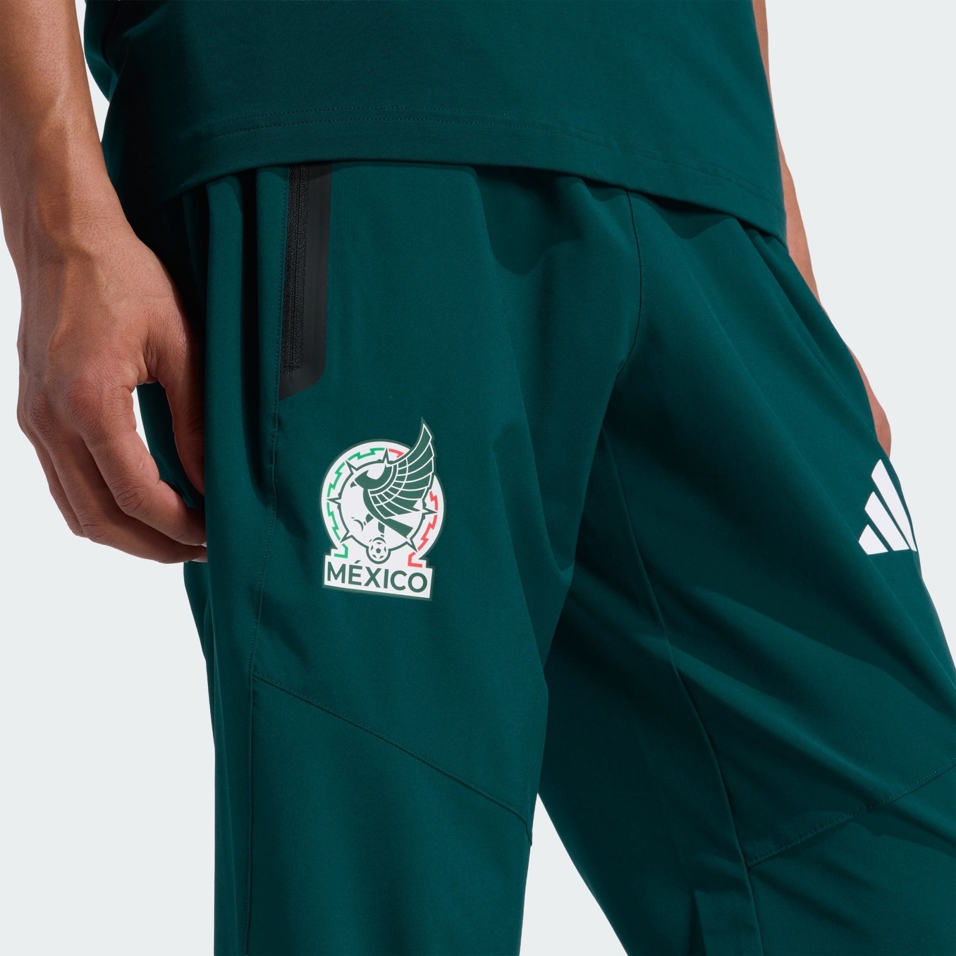 Adidas FMF Mexico Travel Pants groen, , Kickoff Antwerpen. voetbalshop