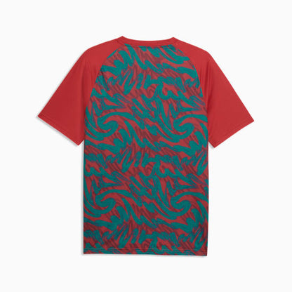 Grafisch Puma FPF Portugal Warm Up Jersey 2026-2028 met officieel Portugees bondsembleem, verkrijgbaar bij Kickoff Antwerpen dé voetbalshop van stad.