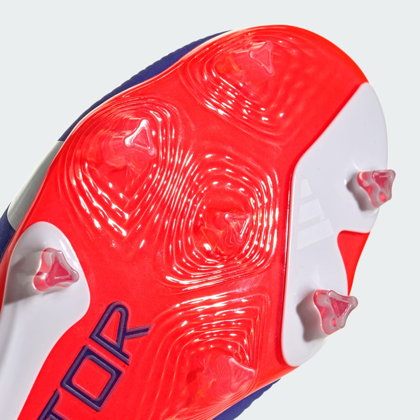 ADIDAS Predator Elite FG J Voetbalschoen - Onderkant met FG-noppen