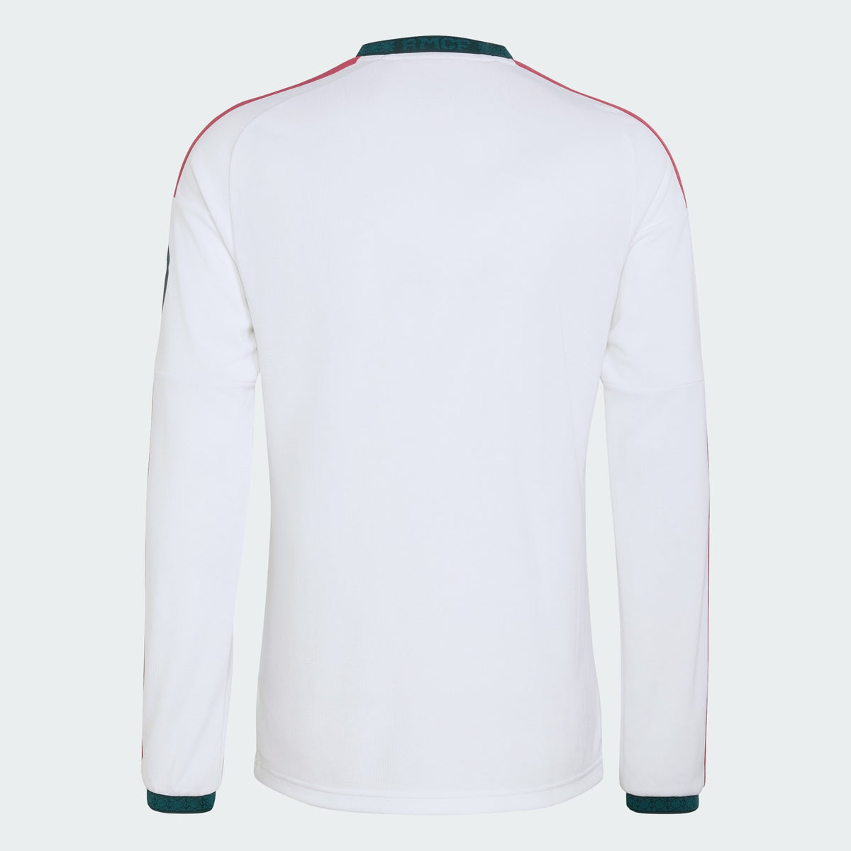 Adidas Real Madrid thuistenue voetbalshirt met lange mouwen 2026 2027 met officiële clubdetails op model Kickoff Antwerpen