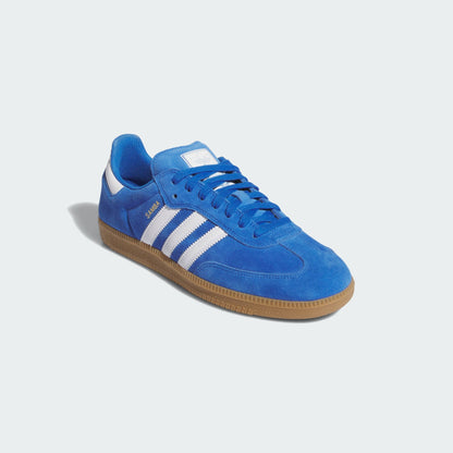 ADIDAS SAMBA ADV schoenen BLAUW wit met gumzool, close-up. Beschikbaar bij Kickoff Antwerpen, de voetbalshop.