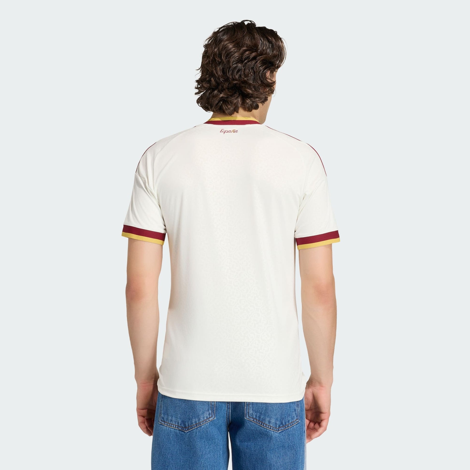 Adidas Originals RFEF Spanje Away Jersey 2026-2028 met Trefoil-logo en Spaanse bondbadge, verkrijgbaar bij voetbalshop Kickoff Antwerpen.