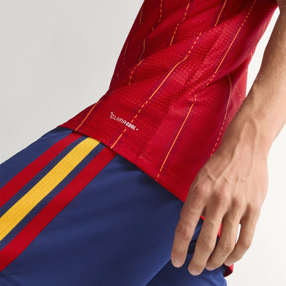 Adidas RFEF Home Jersey 2025/2026 – officieel Spanje thuisshirt met Climacool-technologie, verkrijgbaar bij Kickoff Antwerpen voetbalshop