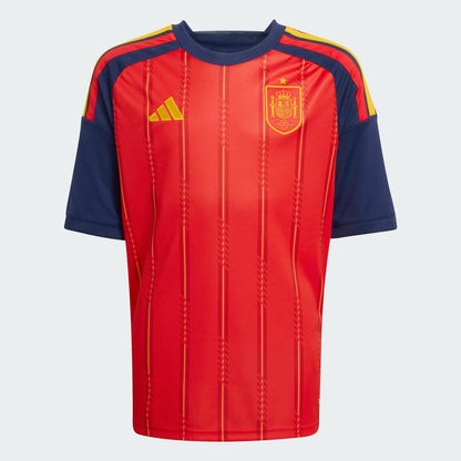 Rood Adidas RFEF Spanje Home Jersey voor kinderen 2026-2028 met geel bondsembleem en 3-Stripes, verkrijgbaar bij voetbalshop Kickoff Antwerpen.