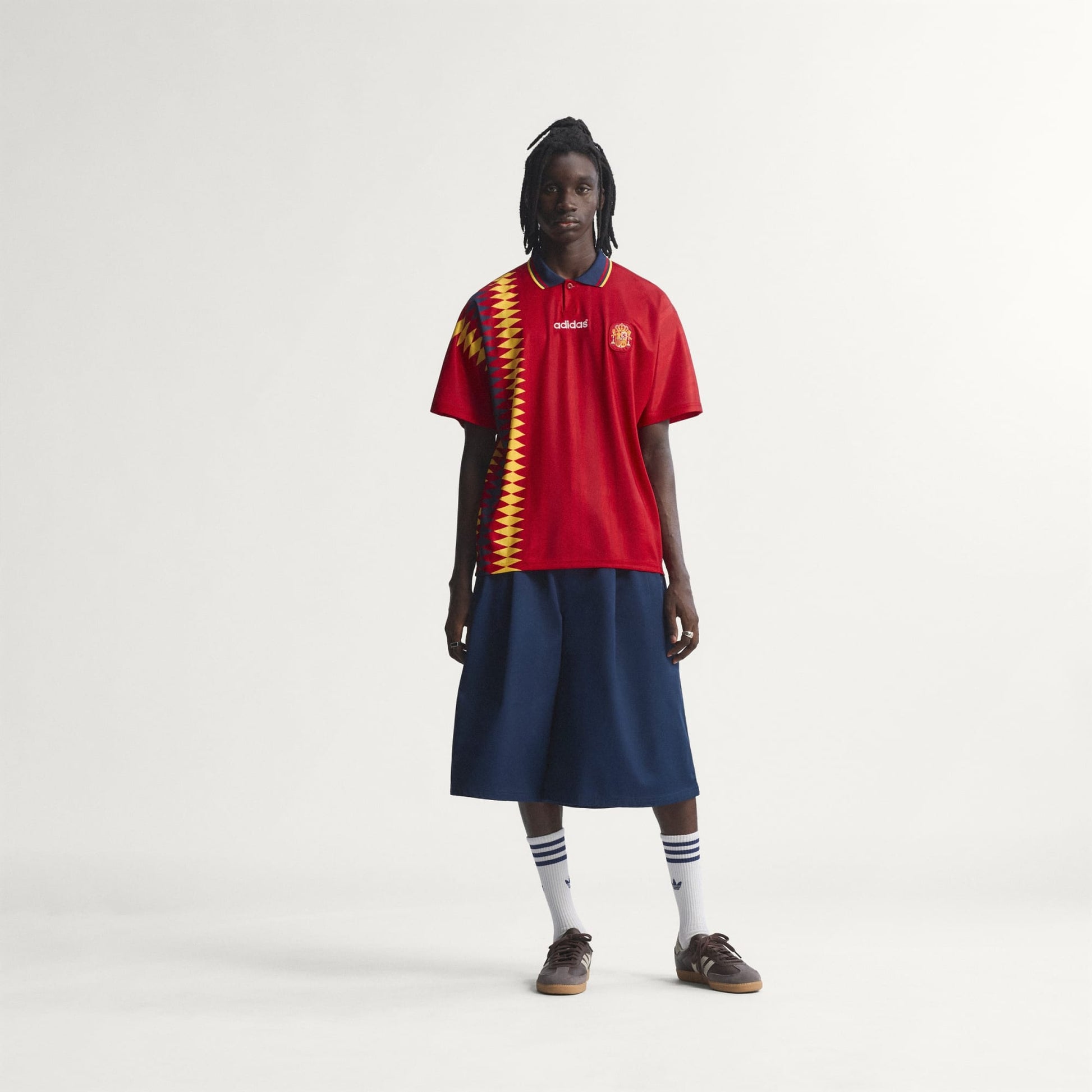 Adidas FEF Spanje Home 1994 Retro Football Shirt Jersey rood officieel retro voetbalshirt heren Kickoff Antwerpen de voetbalshop van Antwerpen