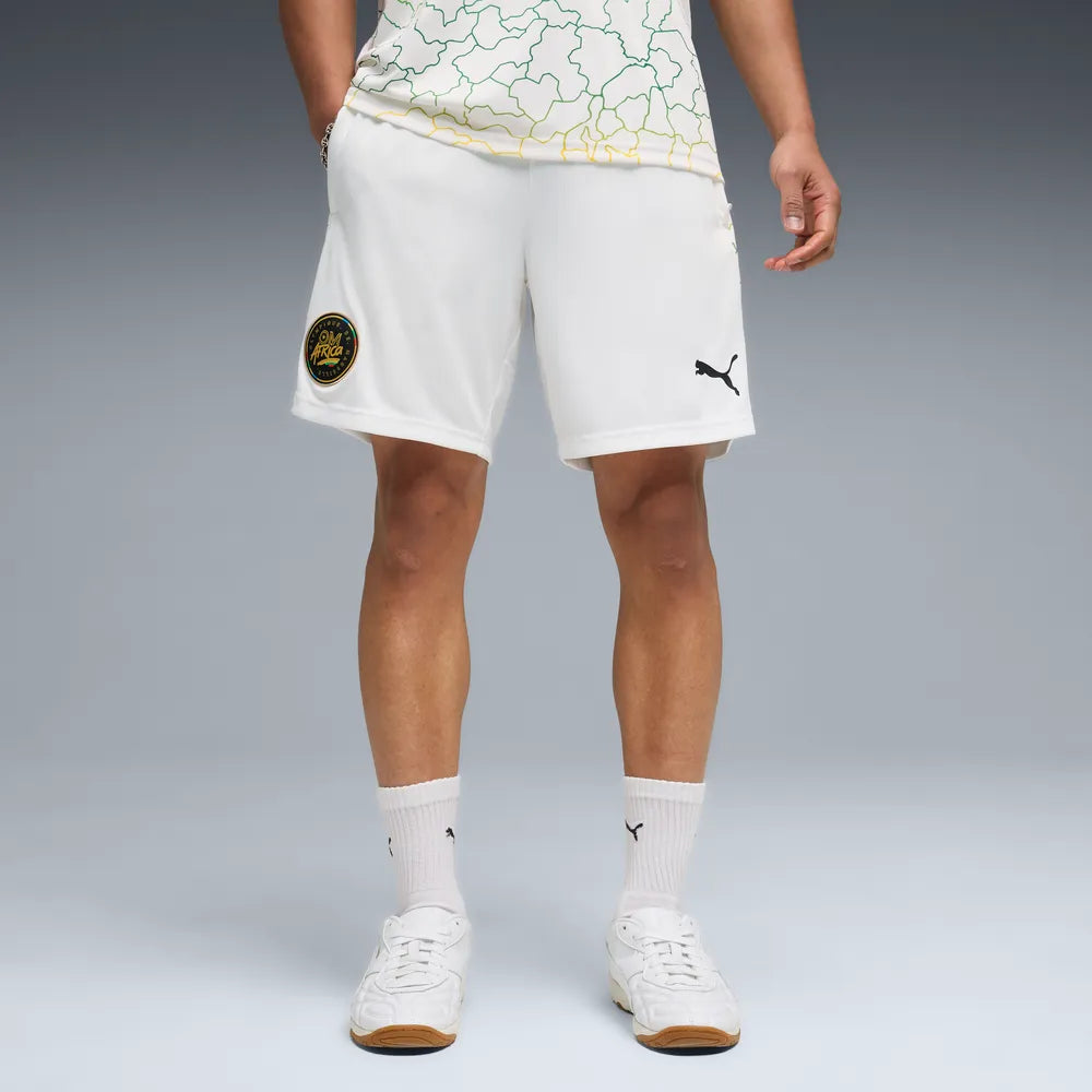 Puma Olympique Marseille Africa special edition voetbalshort 2026 2027 heren met clubdetails op model Kickoff Antwerpen