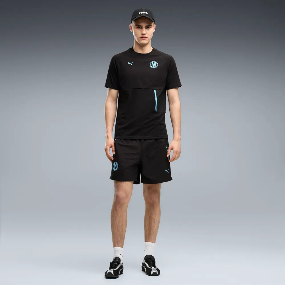 Puma Olympique Marseille trainingsshirt pocket t-shirt met borstzakje en clubdetails op model Kickoff Antwerpen