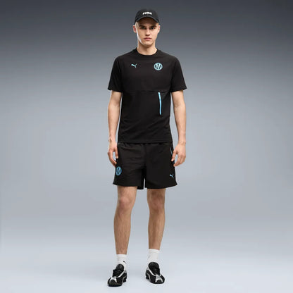 Puma Olympique Marseille trainingsshirt pocket t-shirt met borstzakje en clubdetails op model Kickoff Antwerpen