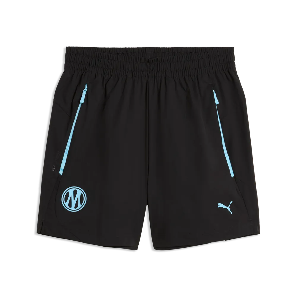 Puma Olympique Marseille Pumatech relaxed fit korte broek sportbroek met clubdetails op model Kickoff Antwerpen
