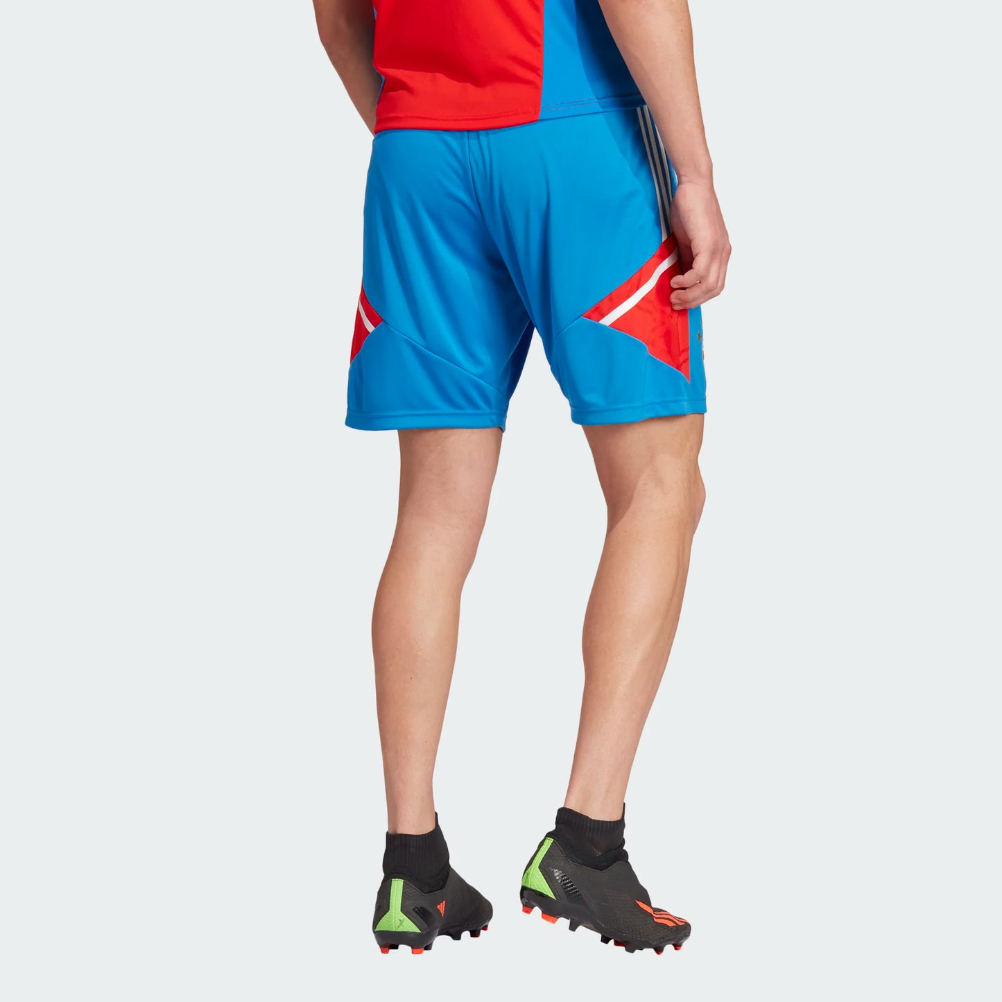 ADIDAS FC BAYERN MÜNCHEN TRAINING SHORT 2022-2023| Kickoff Antwerpen